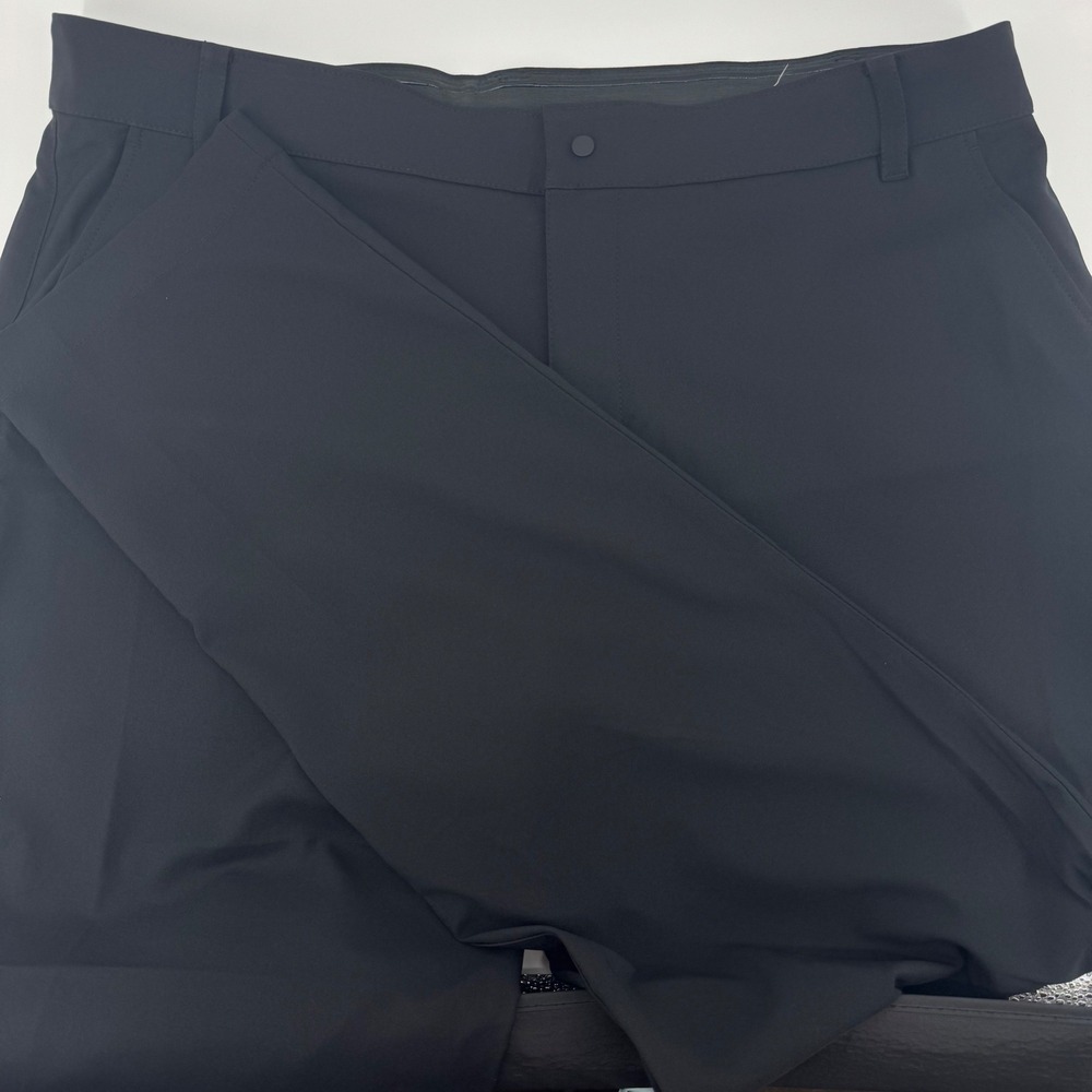 Nike Dri-FIT Men Black Golf Pants DN2397-010 Size 38x32 Standard Fit Trousers